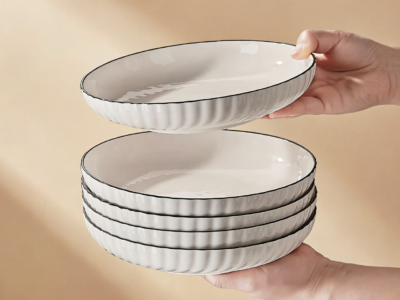 Conjunto de 4 Pratos em Cerâmica White & Black