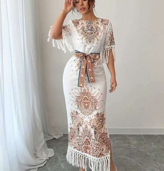 Vestido Midi Estampado Paisley com Detalhes