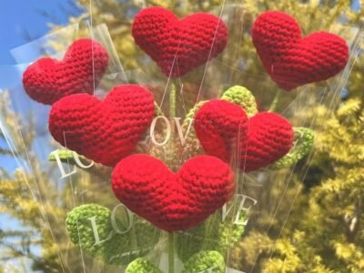 Bouquet de Corações em Crochê (5 Unids)