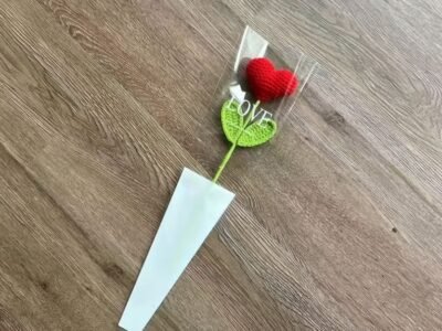 Bouquet de Corações em Crochê (5 Unids)