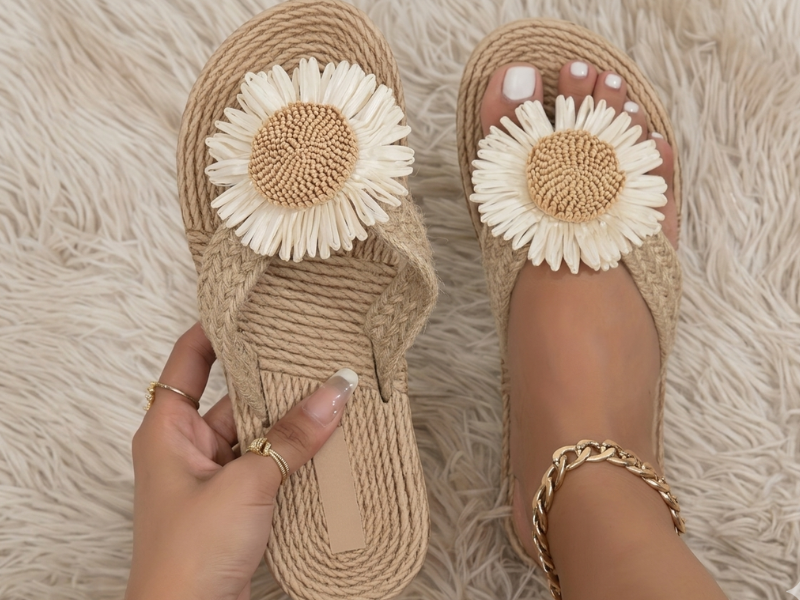 Chinelos de Praia Margarida – Conforto em Palha para o seu Verão