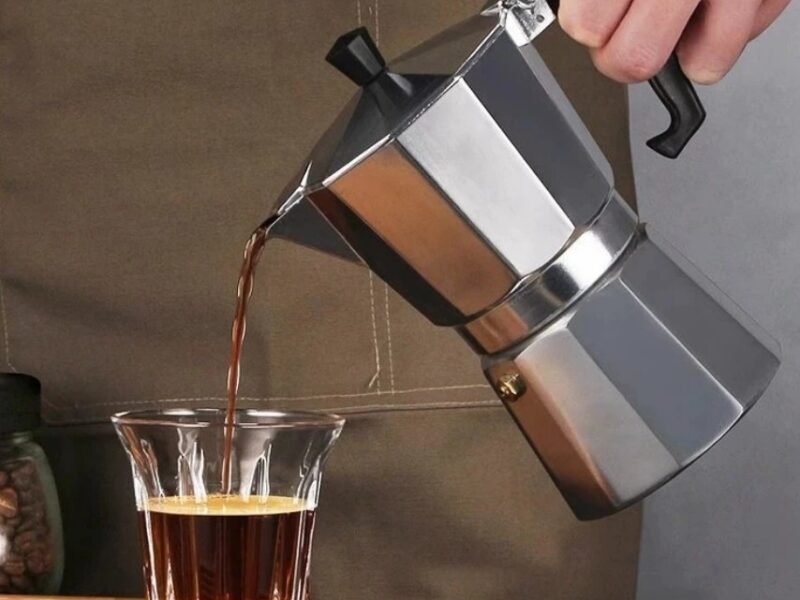 Cafeteira Italiana Tradicional Em Alumínio Moka