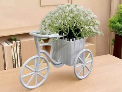Arranjo de Flores Artificiais com Vaso Bicicleta