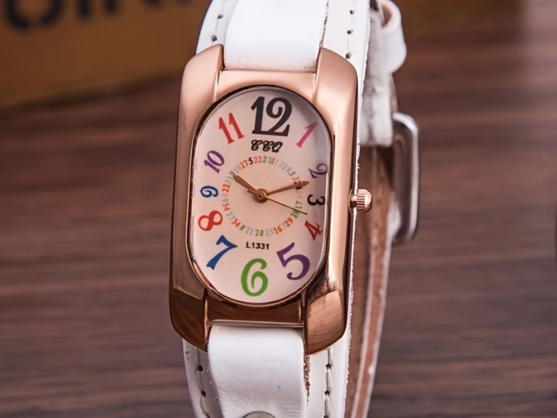 Relógio Vintage Charmoso – Explosão de Cores e Estilo Retrô