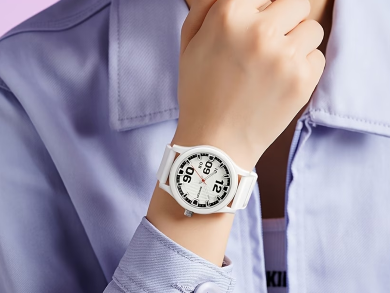 Relógio Feminino Moderno Azul Marinho