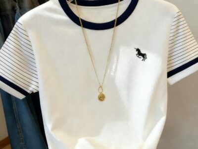 T-shirt Feminina Branca Gola O