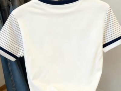 T-shirt Feminina Branca Gola O