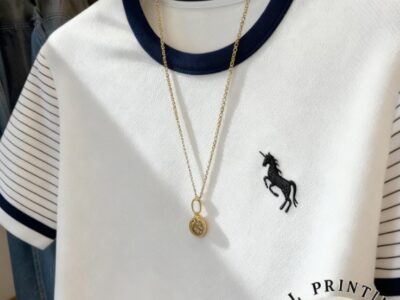 T-shirt Feminina Branca Gola O