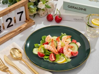 Aluguel Conjunto de Pratos Verde Esmeralda com Borda Dourada