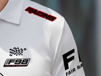 Camiseta Masculina Homem Estiloso Moderno