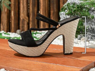 Aluguel Sandália Boho-Chic com Salto Bloco e Textura Natural