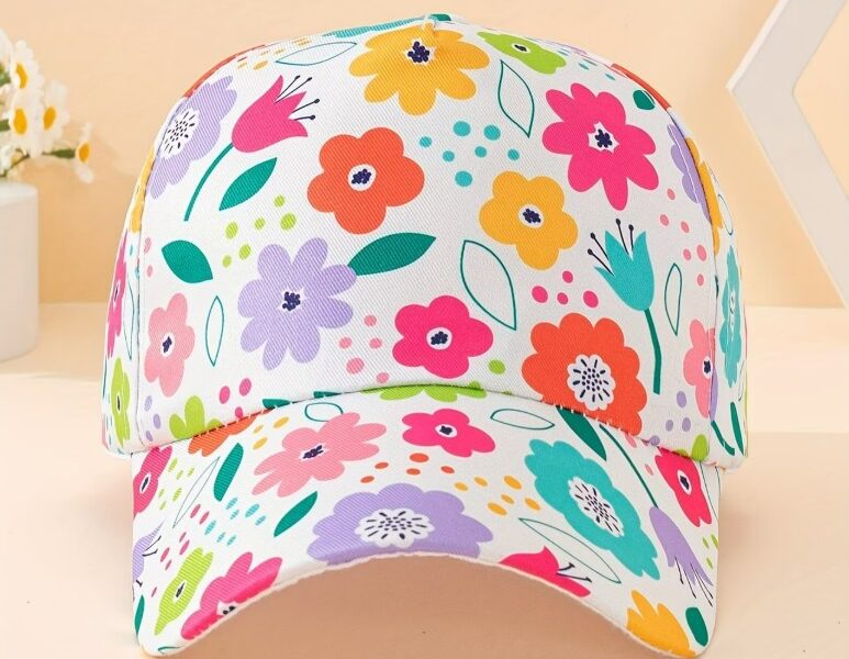 Boné Feminino Floral – Estilo Doce e Versátil
