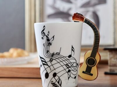 Copo Violão Cerâmica 250ml para Amantes da Música