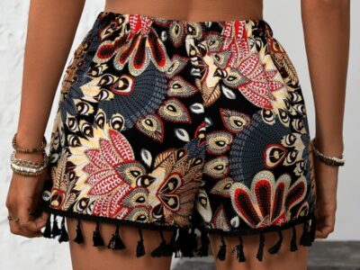 Short Paisley Boho Chic com Franjas e Cintura Alta