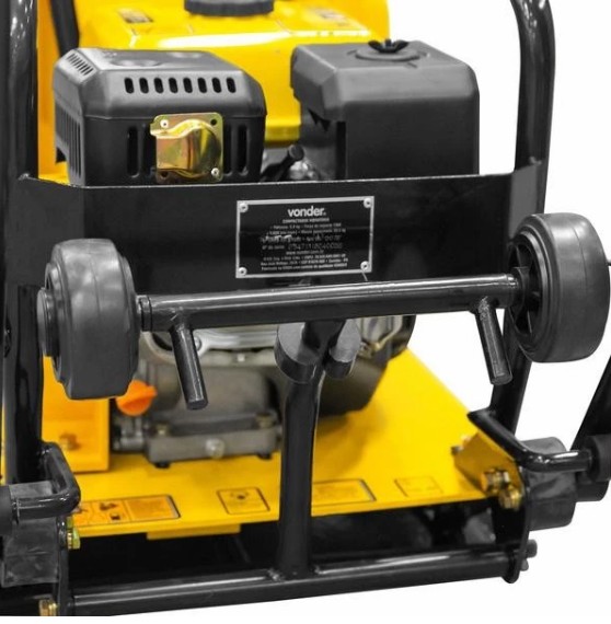 Locação de Compactador de Solo Vonder – Placa Vibratória 5,9Hp 4 Tempos