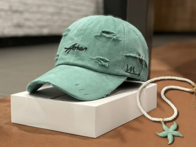 Combo Vintage Glow – Boné Feminino + Colar