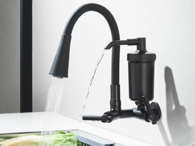 Torneira Gourmet de Parede Preta Flexível com Filtro