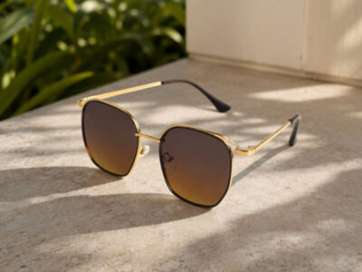 Óculos de Sol Quadrado Retrô Dourado Lente Marrom
